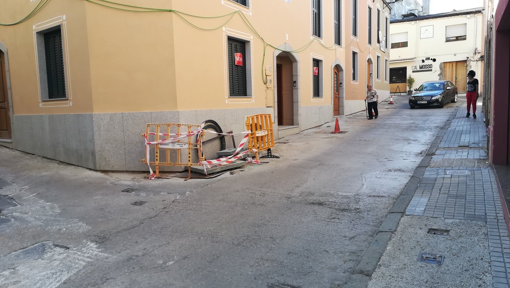 Comencen les obres de pavimentació del Carrer Sant Antoni